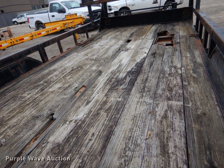 image for item MM9588 2012 Top Hat HHGN18X7-16E-H  equipment trailer