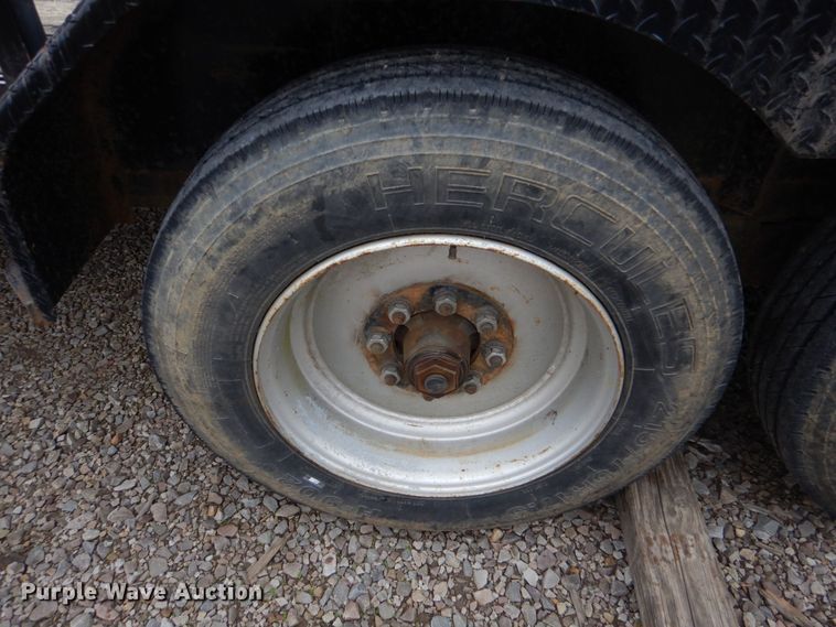 image for item MM9588 2012 Top Hat HHGN18X7-16E-H  equipment trailer