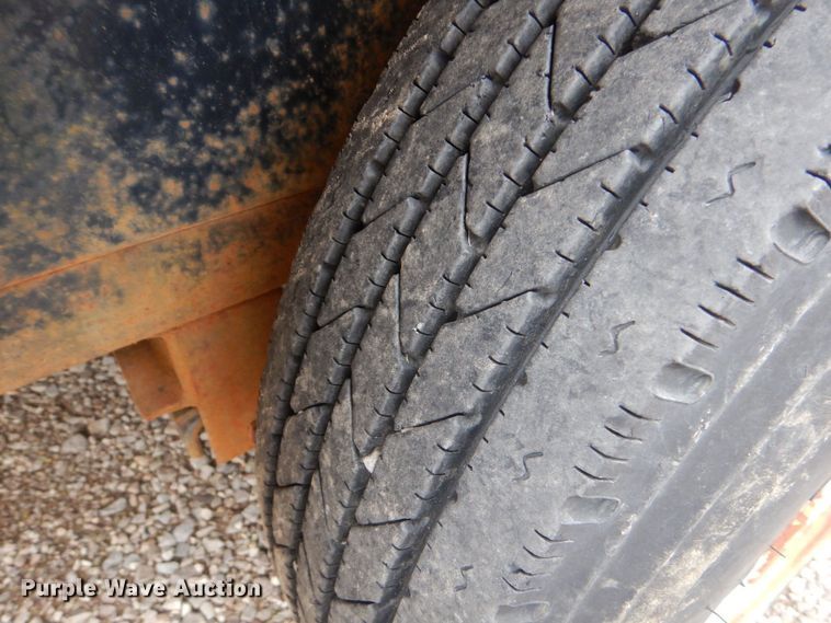 image for item MM9588 2012 Top Hat HHGN18X7-16E-H  equipment trailer