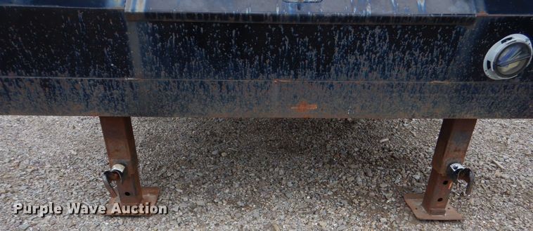 image for item MM9588 2012 Top Hat HHGN18X7-16E-H  equipment trailer