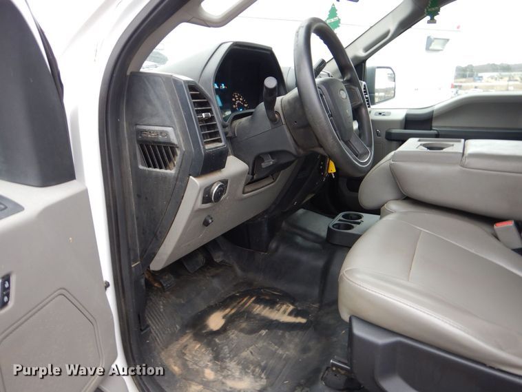 image for item MM9589 2016 Ford F150  SuperCab pickup truck