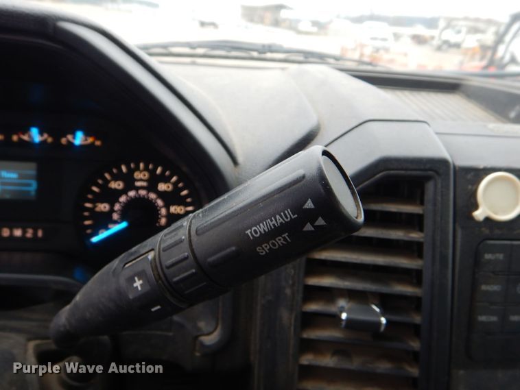 image for item MM9589 2016 Ford F150  SuperCab pickup truck