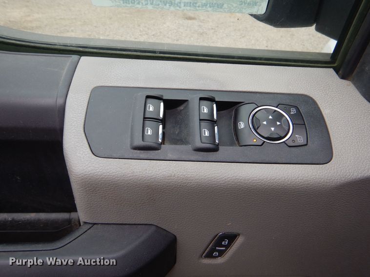 image for item MM9589 2016 Ford F150  SuperCab pickup truck