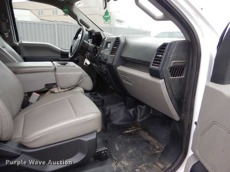 image for item MM9589 2016 Ford F150  SuperCab pickup truck