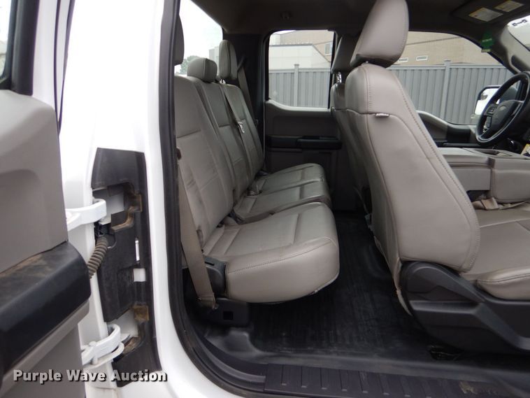 image for item MM9589 2016 Ford F150  SuperCab pickup truck