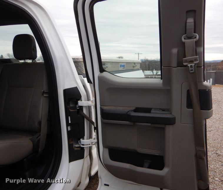 image for item MM9589 2016 Ford F150  SuperCab pickup truck