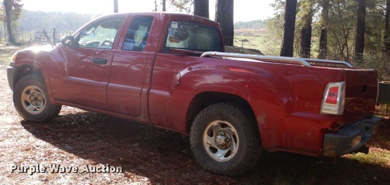 image for item MM9593 2008 Mitsubishi Raider  Ext. Cab pickup truck