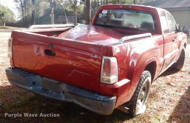 image for item MM9593 2008 Mitsubishi Raider  Ext. Cab pickup truck