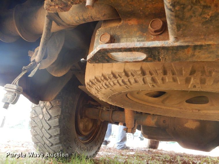 image for item MM9593 2008 Mitsubishi Raider  Ext. Cab pickup truck