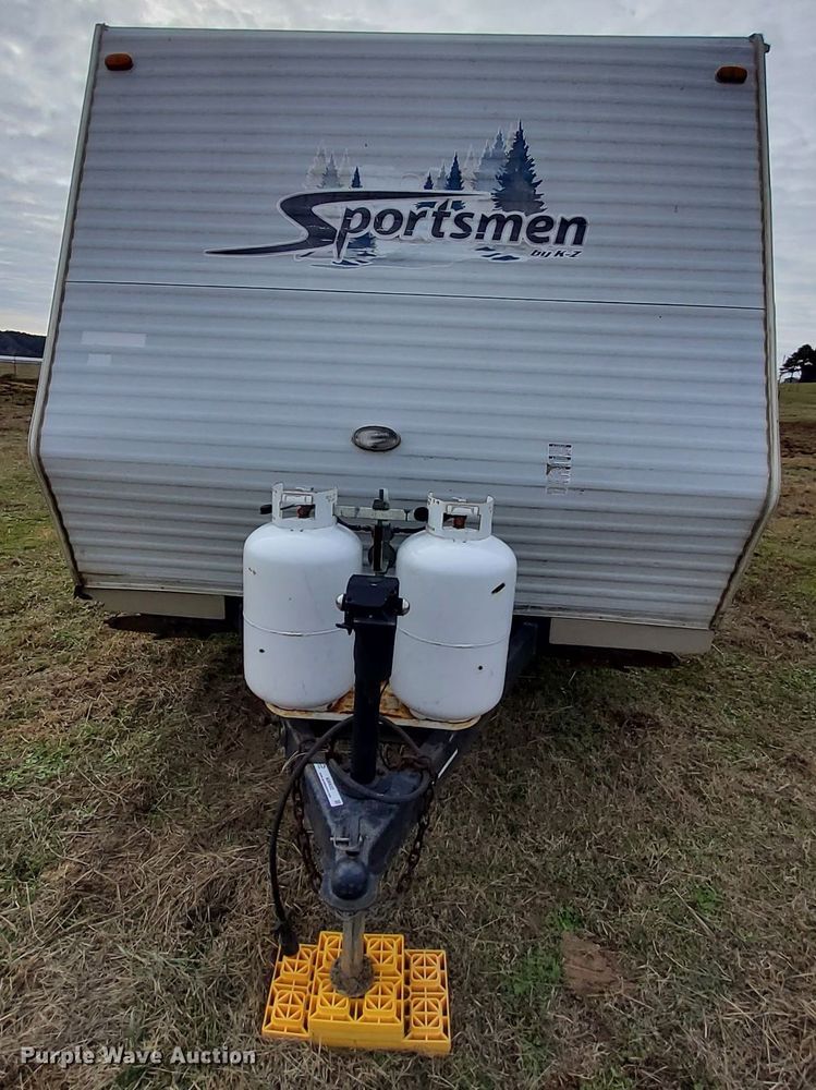 image for item MM9602 2006 KZRV Sportsman  camper