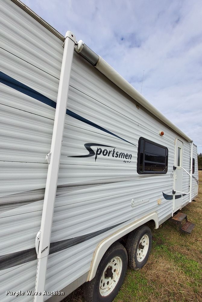 image for item MM9602 2006 KZRV Sportsman  camper