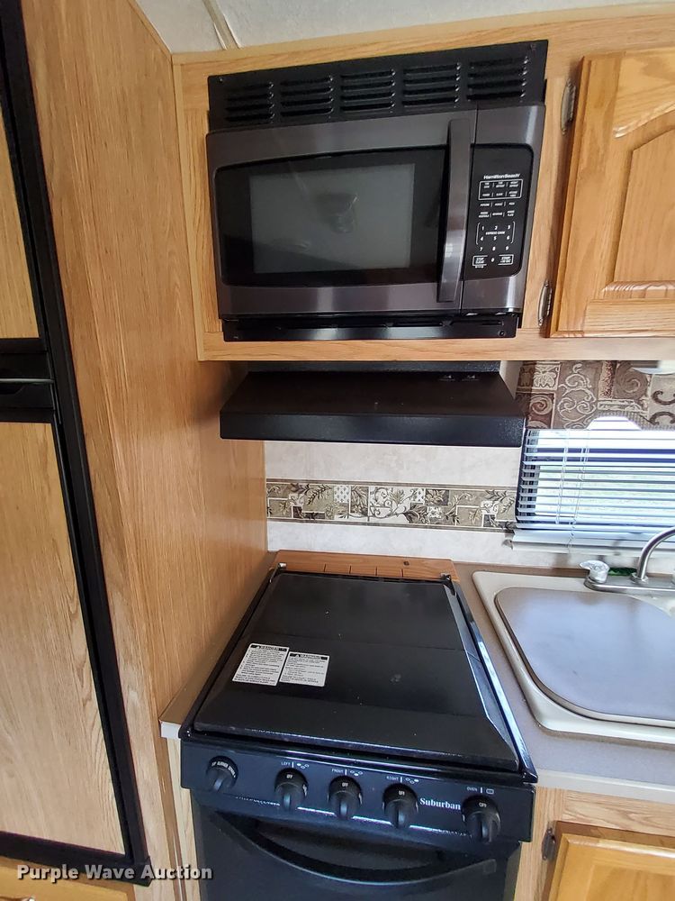 image for item MM9602 2006 KZRV Sportsman  camper