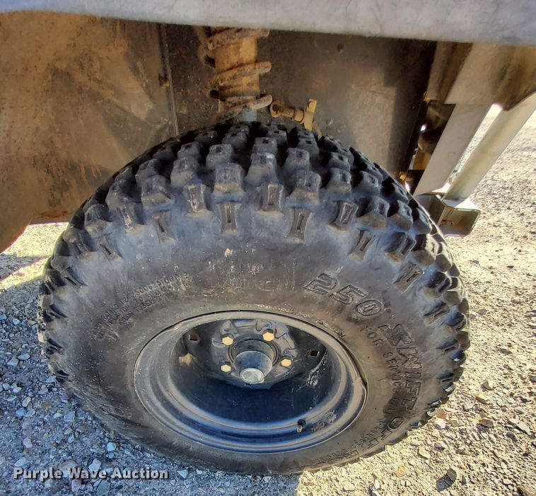 image for item MM9608 2008 Kubota RTV900  utility vehicle