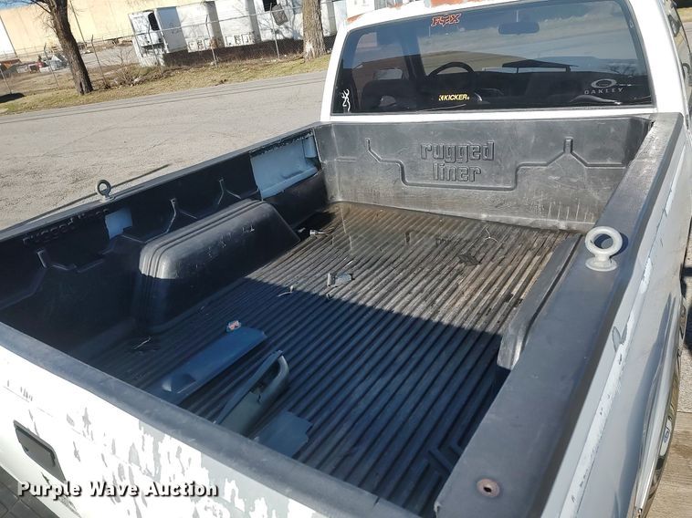 image for item MM9885 1993 Chevrolet C1500  pickup truck