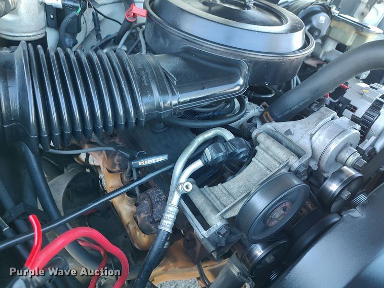 image for item MM9885 1993 Chevrolet C1500  pickup truck