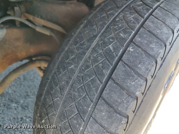 image for item MM9885 1993 Chevrolet C1500  pickup truck