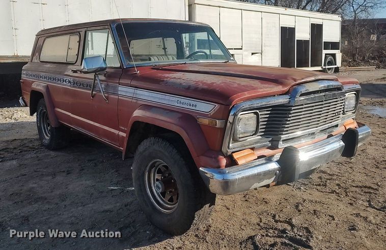 image for item MM9892 1979 Jeep Cherokee  SUV