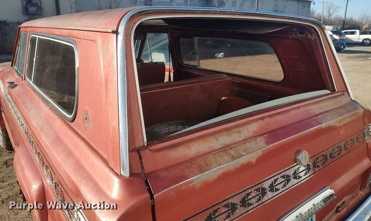 image for item MM9892 1979 Jeep Cherokee  SUV