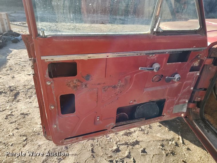 image for item MM9892 1979 Jeep Cherokee  SUV