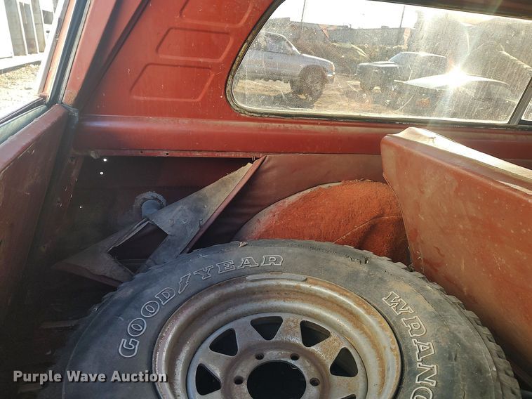 image for item MM9892 1979 Jeep Cherokee  SUV