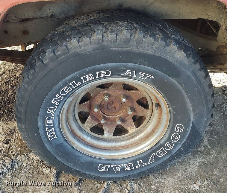 image for item MM9892 1979 Jeep Cherokee  SUV