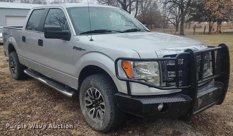 image for item MM9929 2013 Ford F150  SuperCrew pickup truck