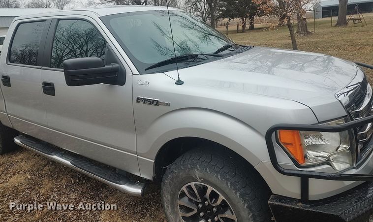 image for item MM9929 2013 Ford F150  SuperCrew pickup truck