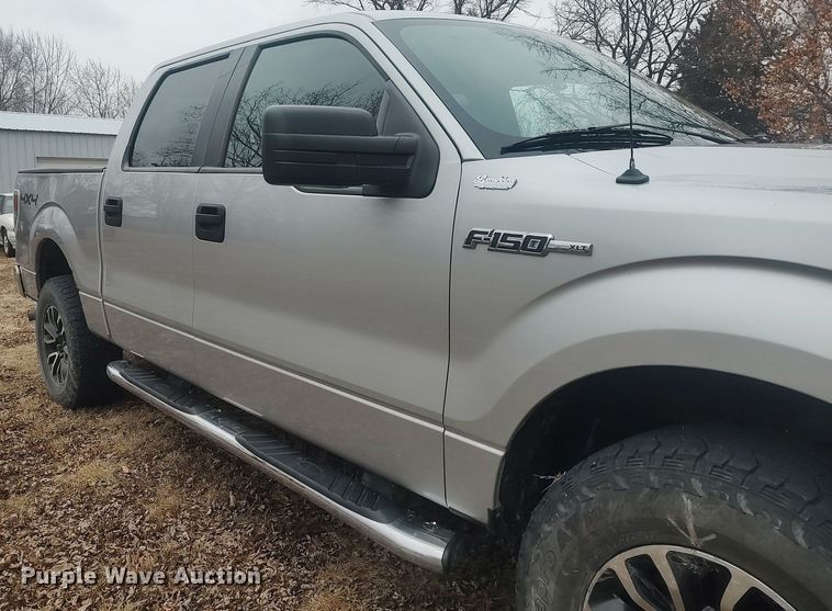 image for item MM9929 2013 Ford F150  SuperCrew pickup truck