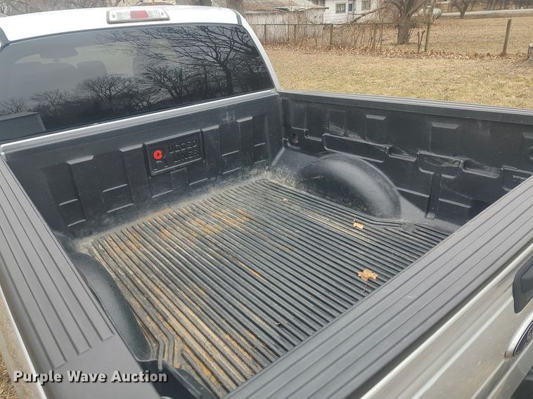 image for item MM9929 2013 Ford F150  SuperCrew pickup truck