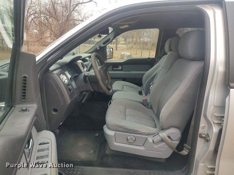 image for item MM9929 2013 Ford F150  SuperCrew pickup truck