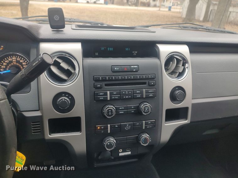 image for item MM9929 2013 Ford F150  SuperCrew pickup truck