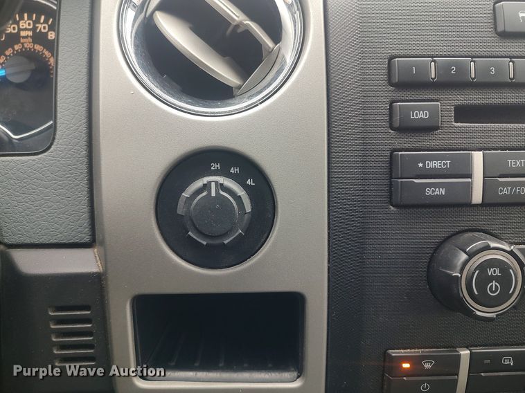 image for item MM9929 2013 Ford F150  SuperCrew pickup truck