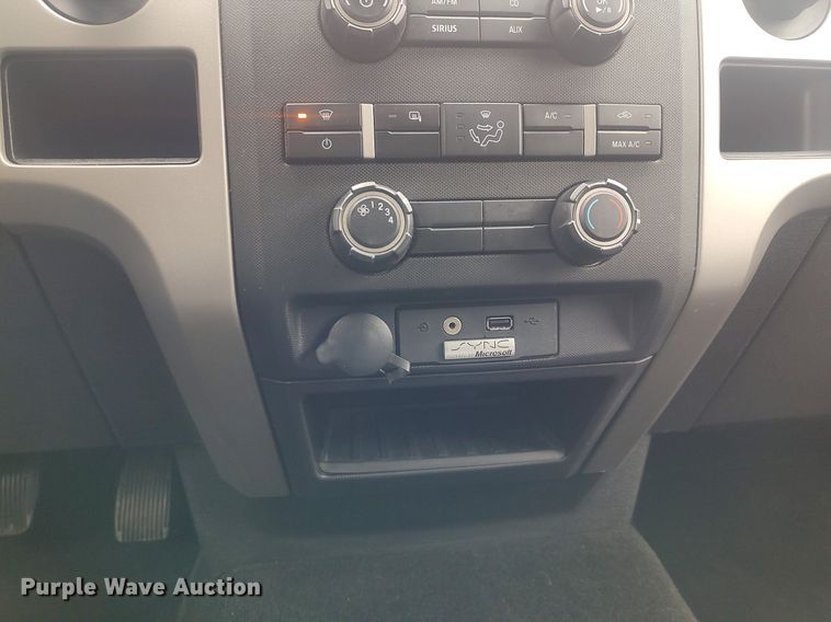 image for item MM9929 2013 Ford F150  SuperCrew pickup truck