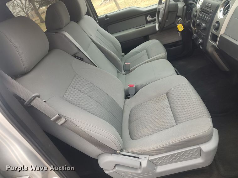 image for item MM9929 2013 Ford F150  SuperCrew pickup truck