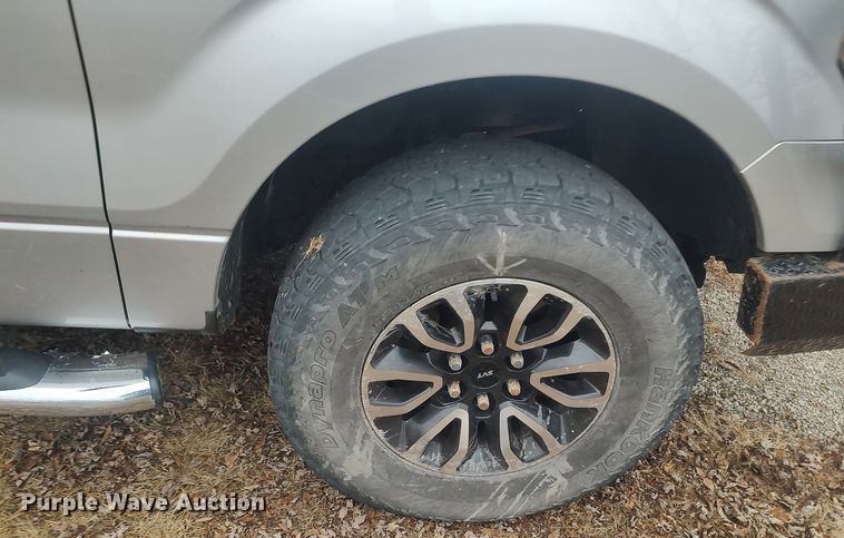 image for item MM9929 2013 Ford F150  SuperCrew pickup truck