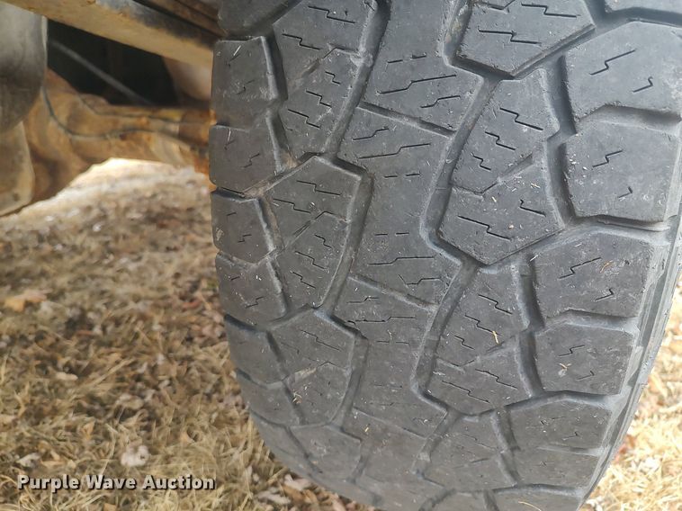 image for item MM9929 2013 Ford F150  SuperCrew pickup truck