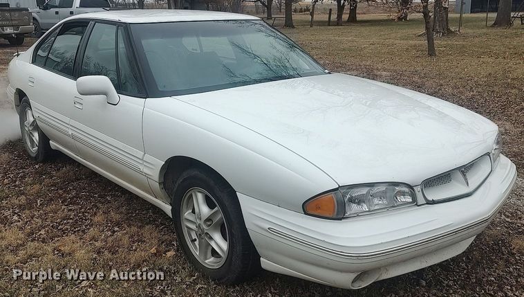 image for item MM9930 1999 Pontiac Bonneville