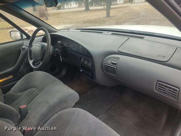 image for item MM9930 1999 Pontiac Bonneville