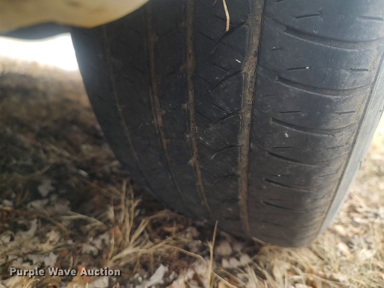 image for item MM9930 1999 Pontiac Bonneville