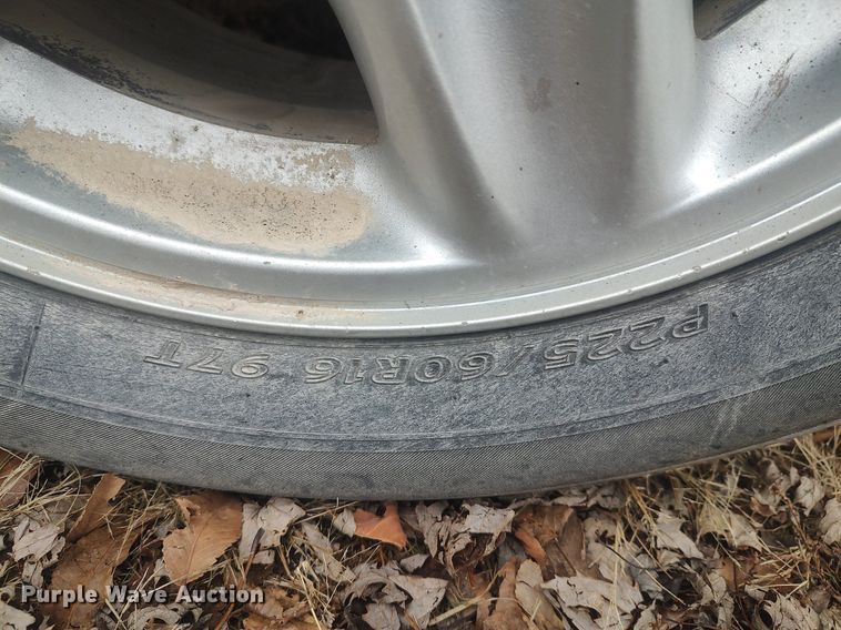 image for item MM9930 1999 Pontiac Bonneville