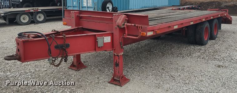 image for item MM9931 1977 Triangle K  equipment trailer