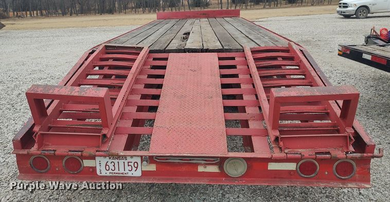 image for item MM9931 1977 Triangle K  equipment trailer