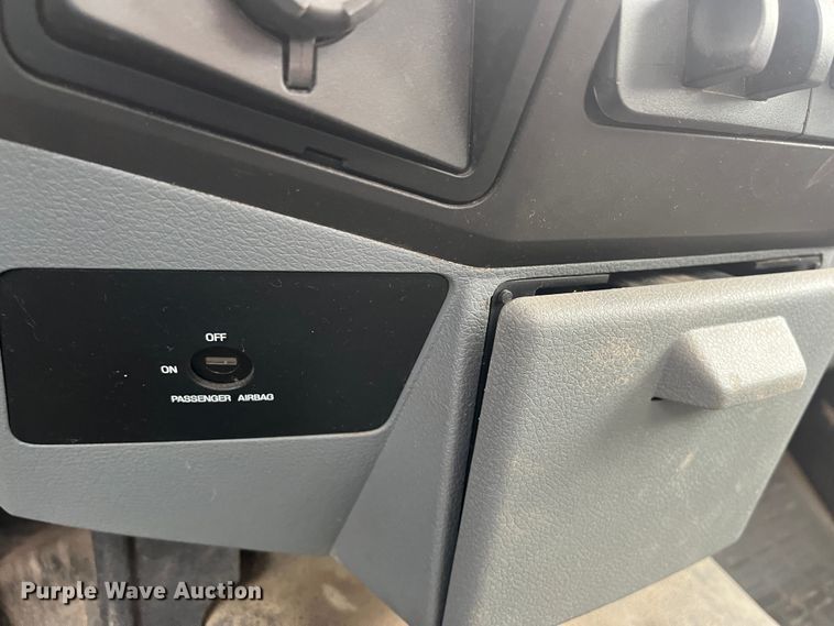 image for item MN9494 2013 Ford F450 Super Duty  utility / service truck