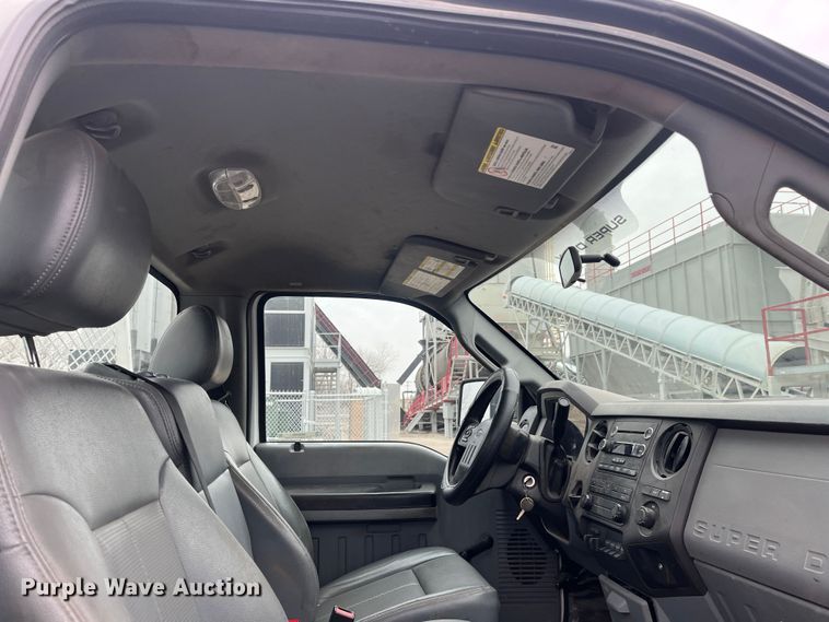 image for item MN9494 2013 Ford F450 Super Duty  utility / service truck