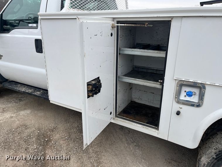 image for item MN9494 2013 Ford F450 Super Duty  utility / service truck