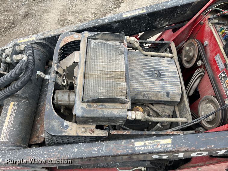 image for item MN9495 Toro Dingo TX420  compact utility loader