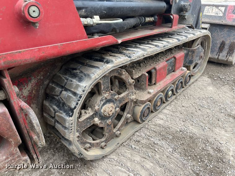 image for item MN9495 Toro Dingo TX420  compact utility loader