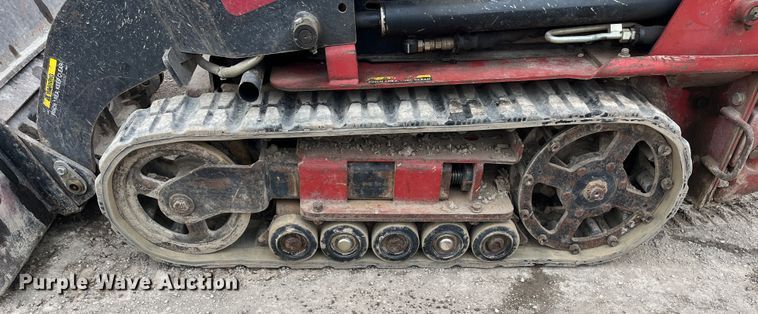 image for item MN9495 Toro Dingo TX420  compact utility loader