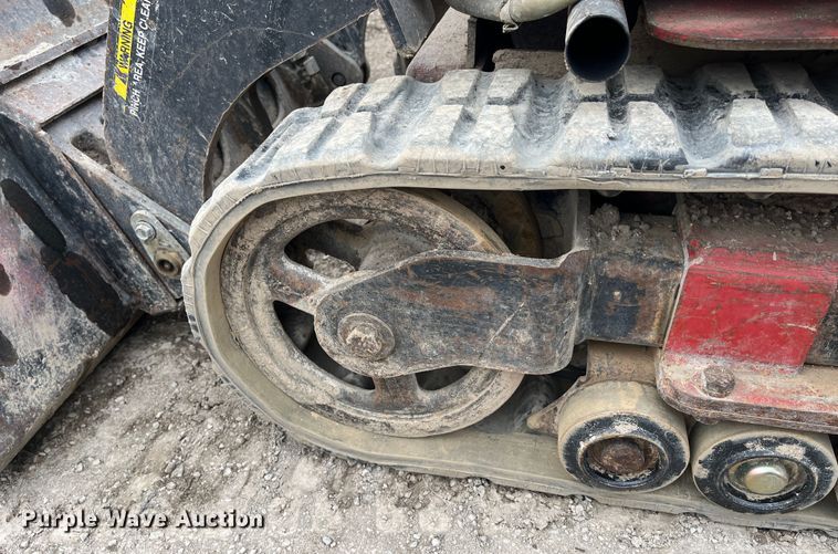 image for item MN9495 Toro Dingo TX420  compact utility loader