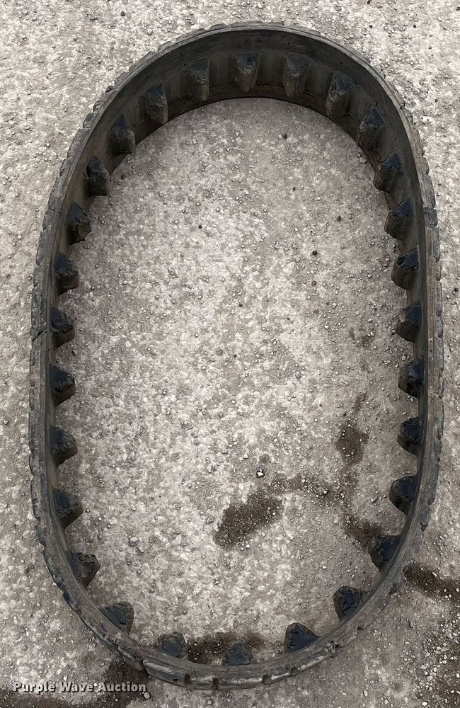 image for item MN9495 Toro Dingo TX420  compact utility loader